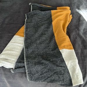 Zestt Organics Travel scarf